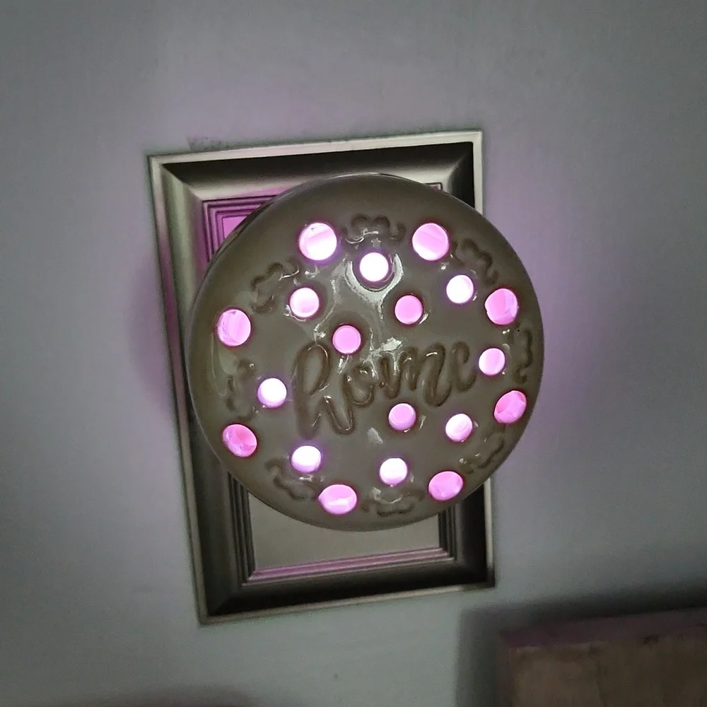 Airomé Essential Oil Pluggable Diffuser